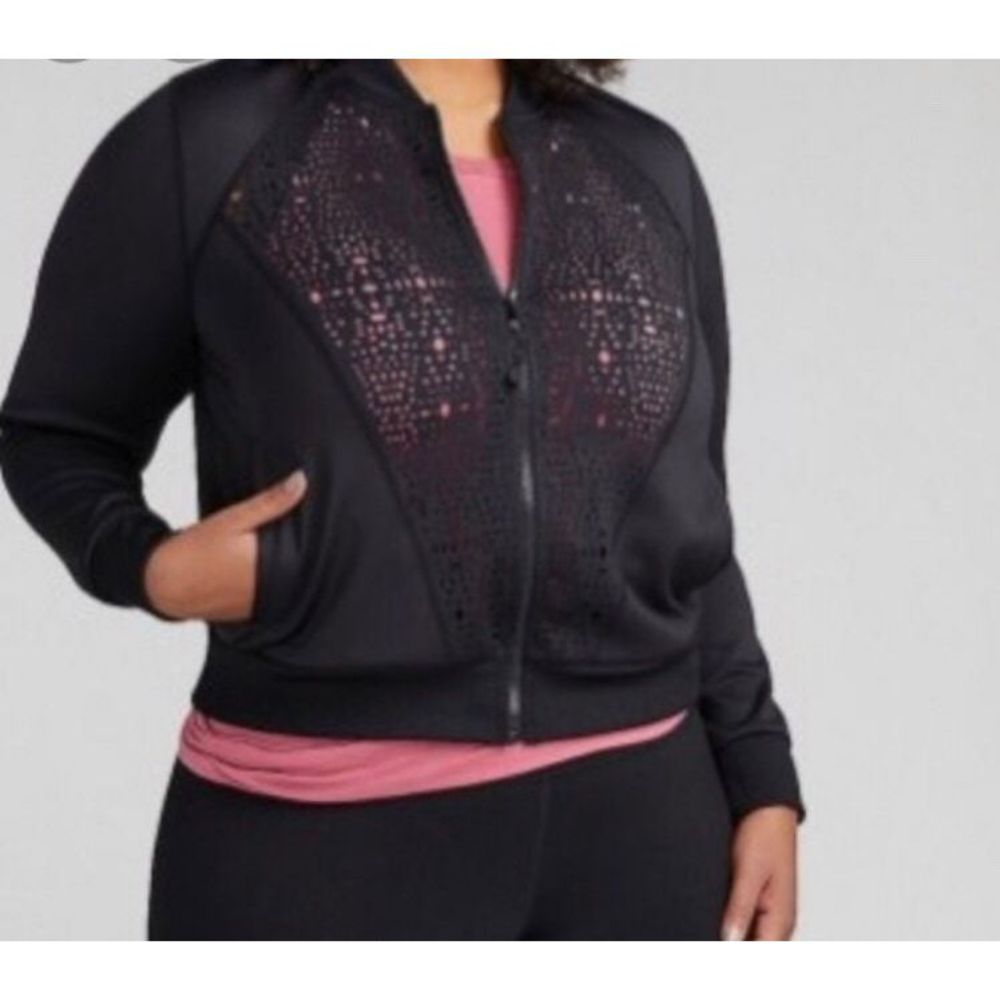 NWT Lane Bryant Livi Active Black Laser